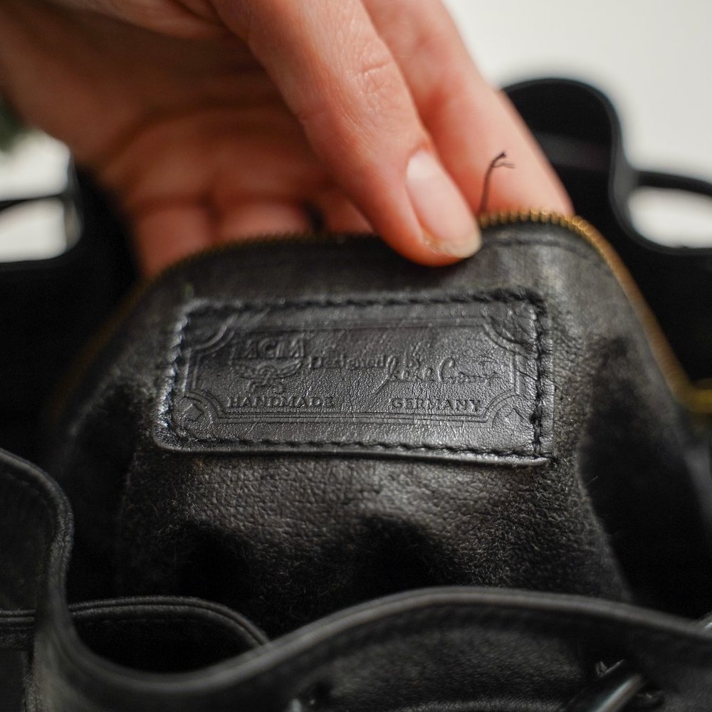 VINTAGE MCM Monogram Black Bucket Bag Drawstring Crossbody Purse - Picture 11 of 15